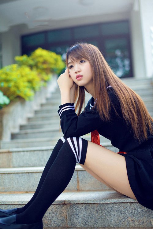 开云体育-女篮比赛惊险上演，女队获得关键胜利，女篮赢球