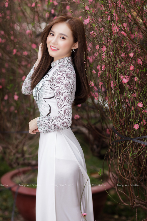 开云官方网站-杰克·阿莱克西男子100米自由泳表现抢眼，埃里克自由泳100米